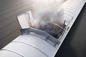 Vario Norm continuous rooflight with smoke ventilation flaps