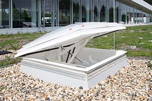 Venting squared Dome Rooflight