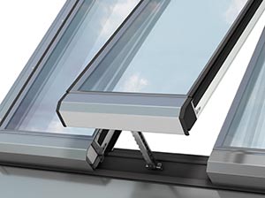 : Venting VELUX Glazing Panel with chain actuator hidden in front cover cap for triple glazing